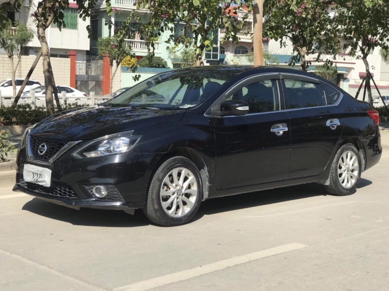 中山18年日产轩逸2