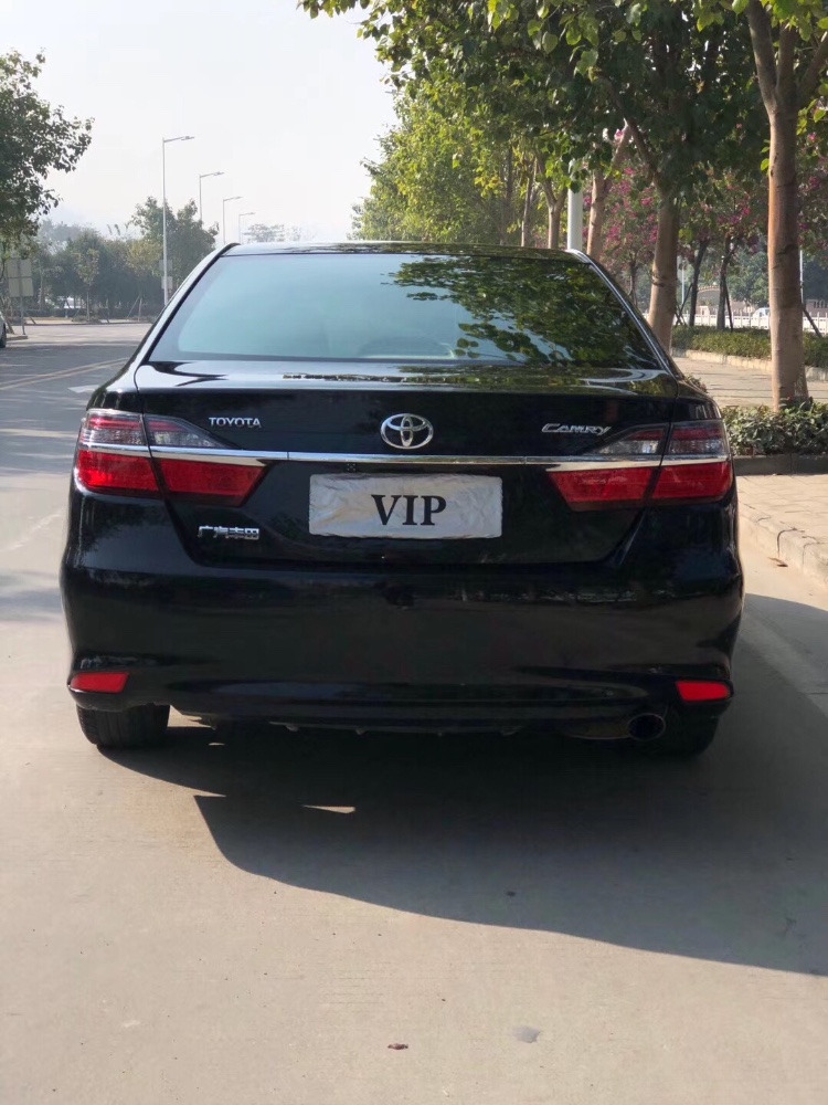 中山17年丰田凯美瑞6