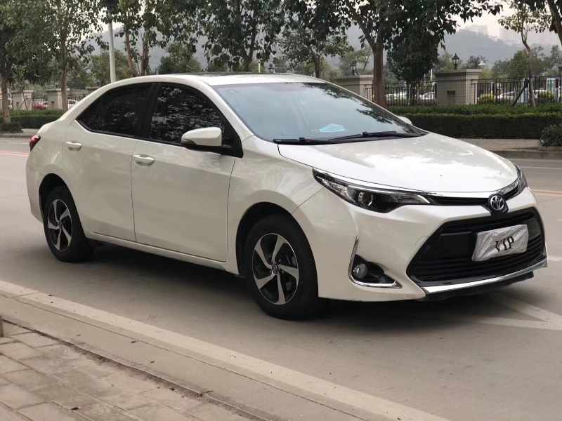 中山17年丰田雷凌2