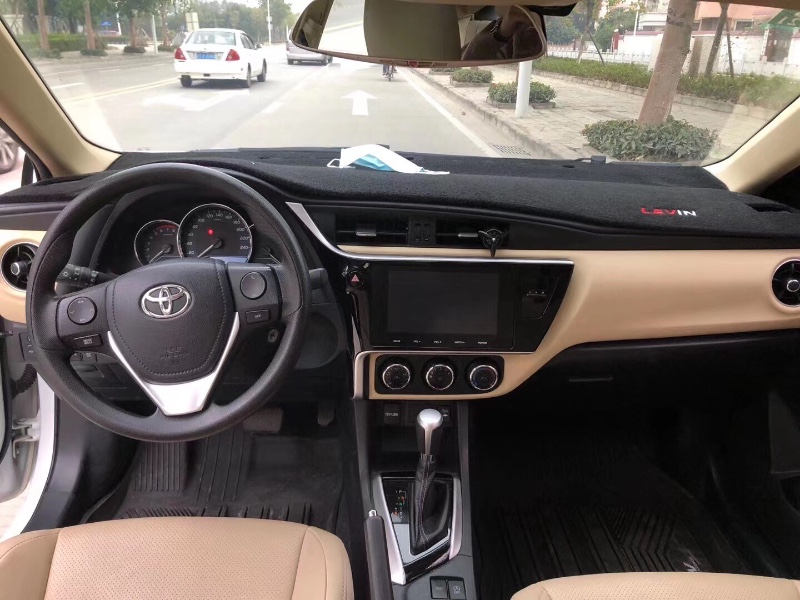 中山17年丰田雷凌7