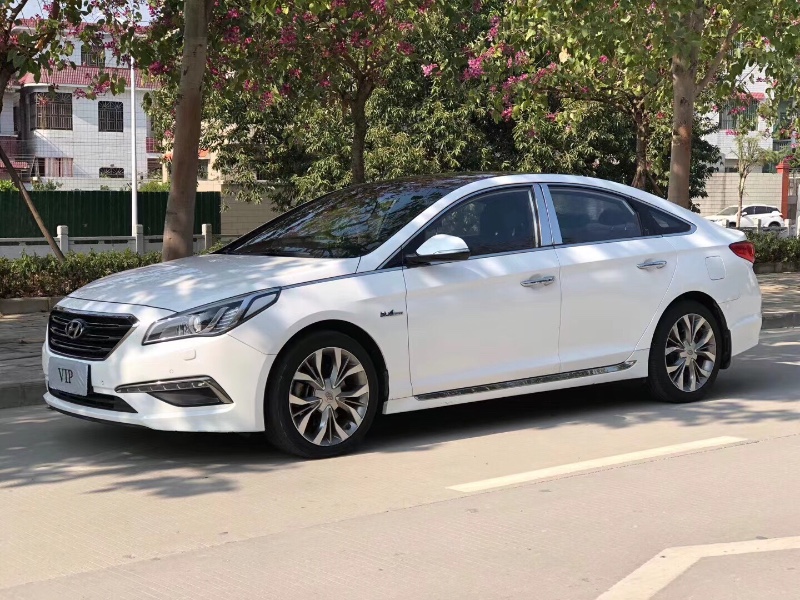 中山15年现代索纳塔九2