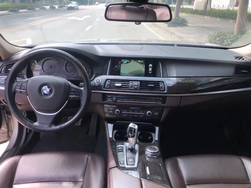 中山15年宝马5系6