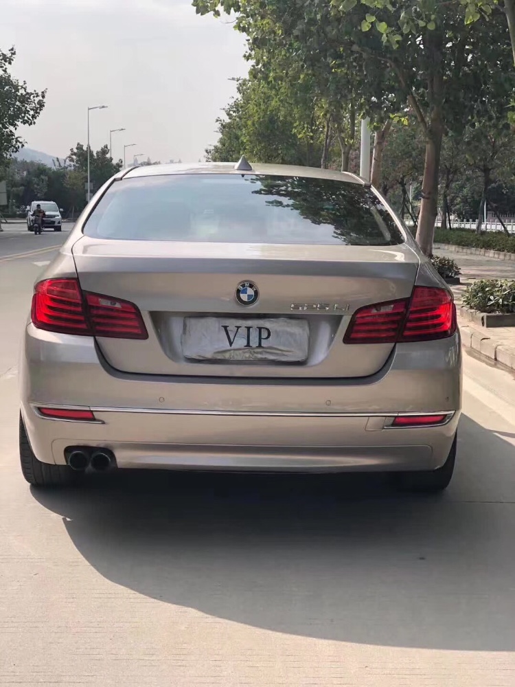 中山15年宝马5系4