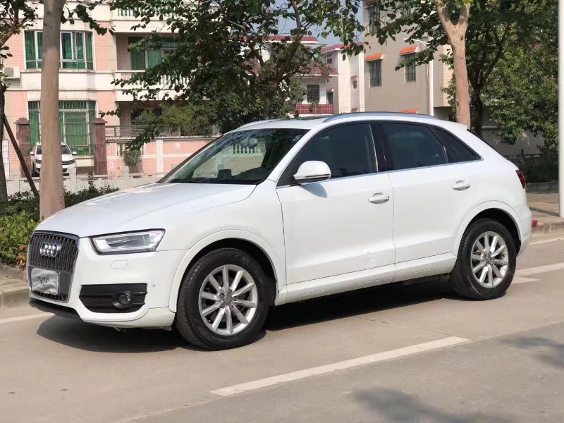 中山13年奥迪Q31