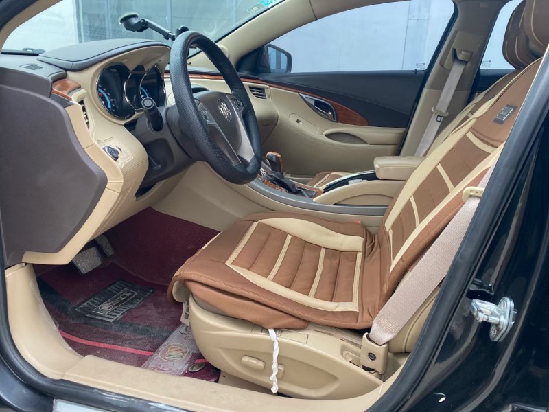 宿迁11年别克君越4