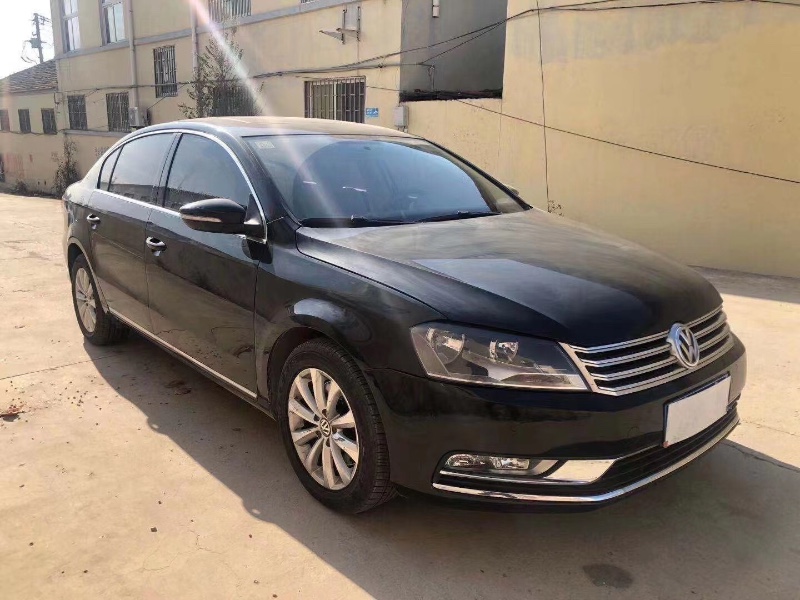 济南14年大众迈腾7