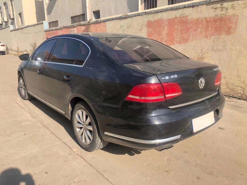 济南14年大众迈腾5