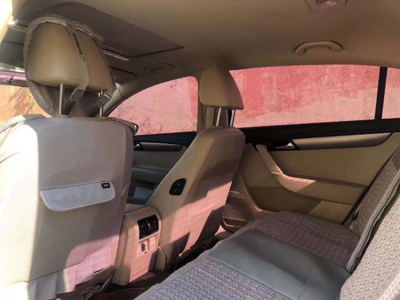 济南14年大众迈腾1