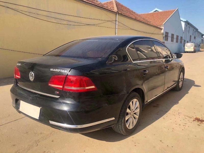 济南14年大众迈腾6