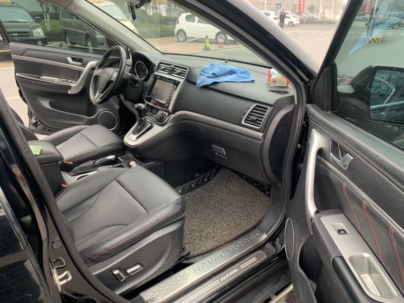 北京15年长城哈弗H68