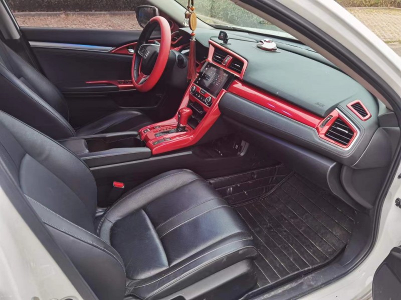 潍坊19年本田思域9