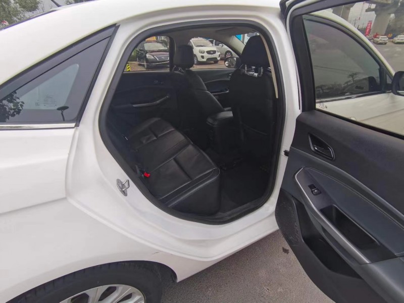 北京16年福特福睿斯7