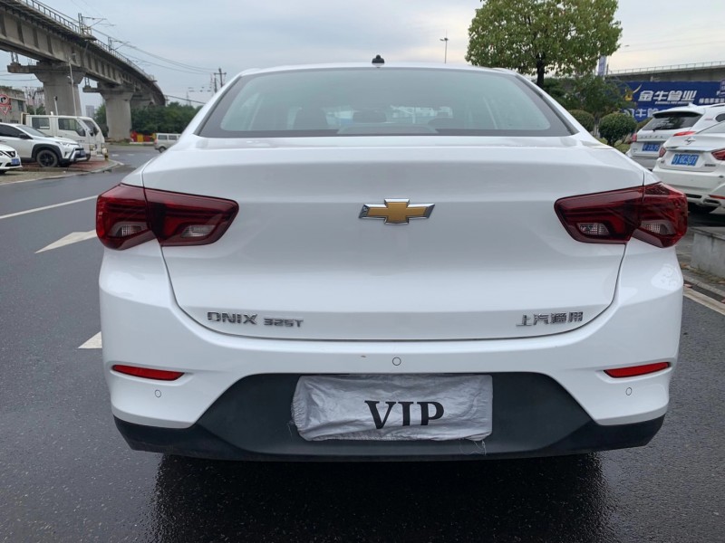 北京19年雪佛兰科沃兹9