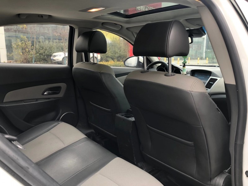 北京13年雪佛兰科鲁兹9