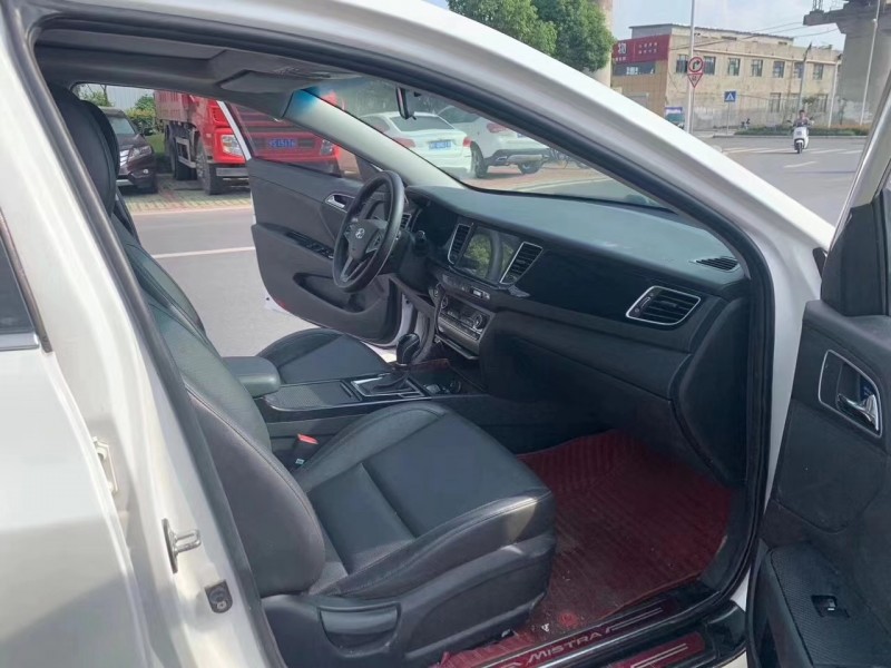 北京15年现代名图8