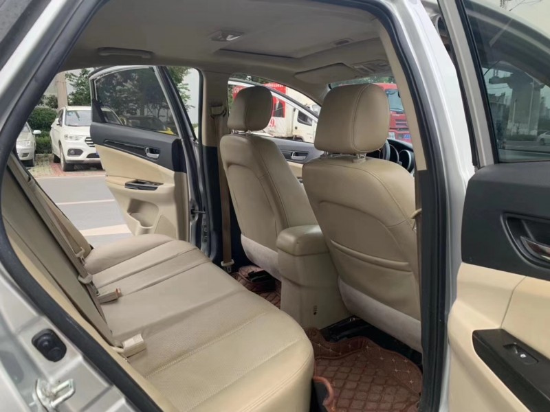 北京13年长安汽车逸动9