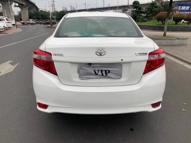 北京16年丰田威驰4