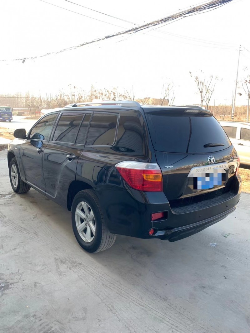 北京10年丰田汉兰达8