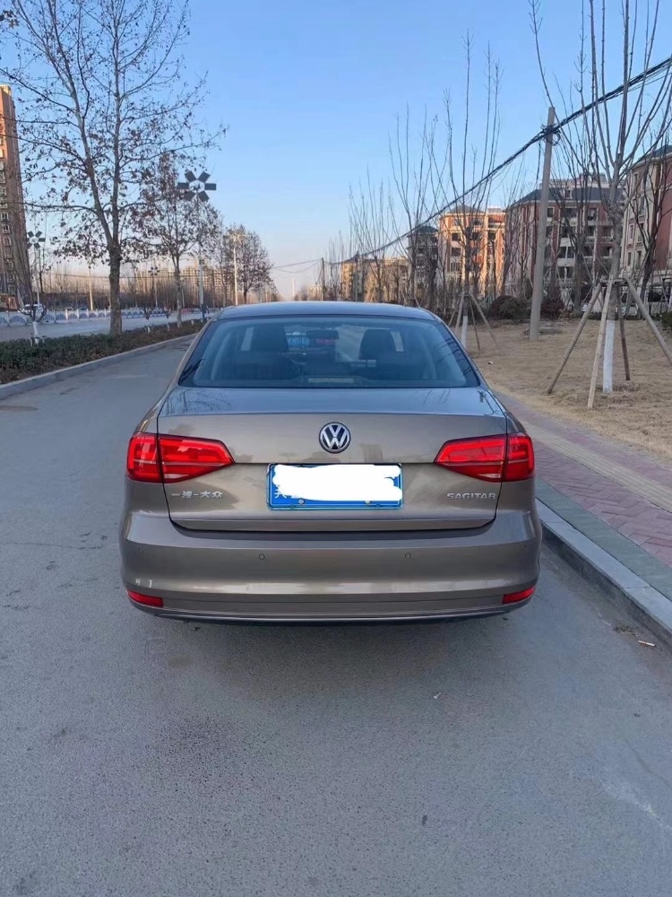 济南16年大众速腾2