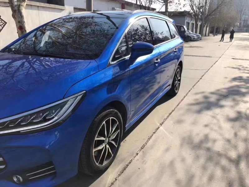 济南18年比亚迪宋7