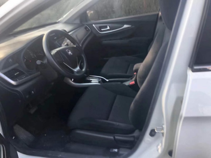 青岛18年本田凌派3