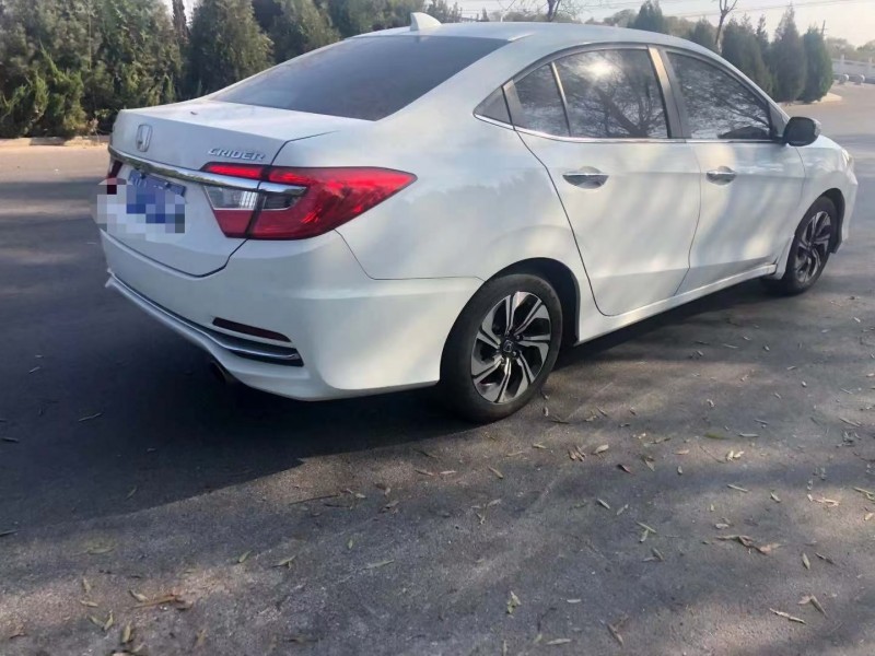 青岛18年本田凌派4