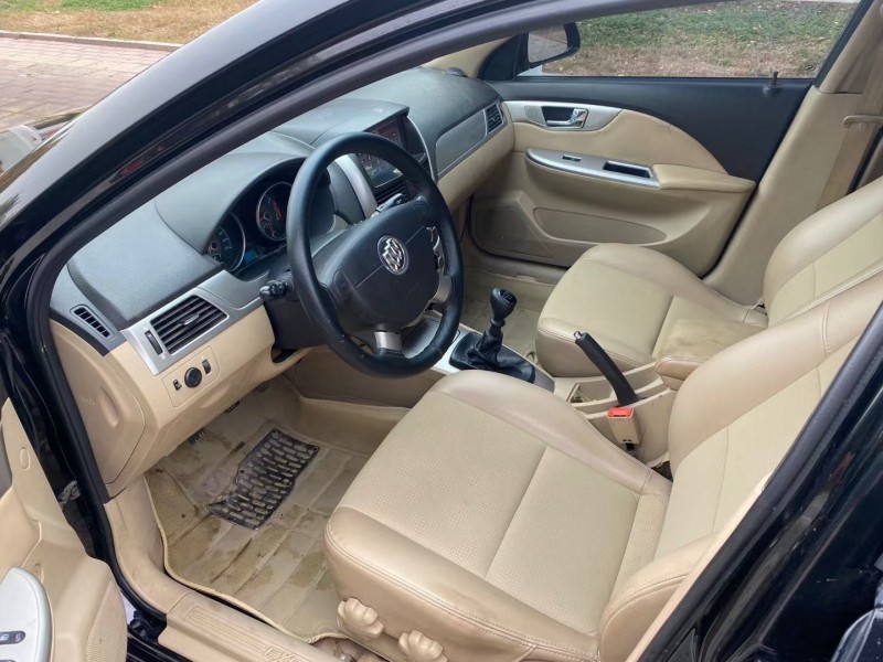 青岛14年别克凯越5