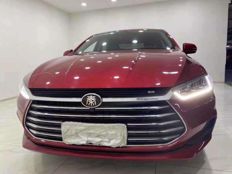 成都19年比亚迪秦1