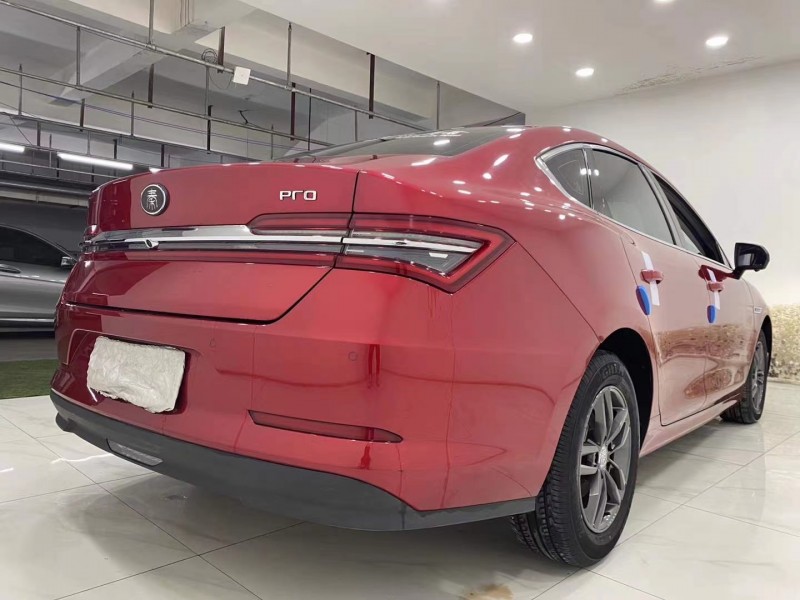 成都19年比亚迪秦7