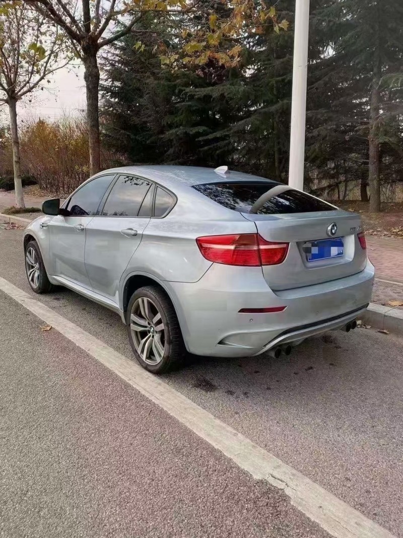 青岛13年宝马X6 M7