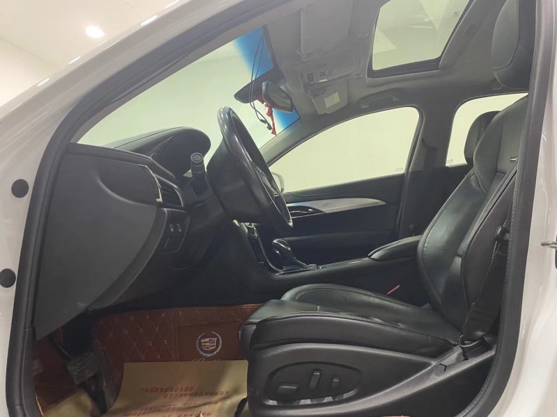 成都18年凯迪拉克ATS4