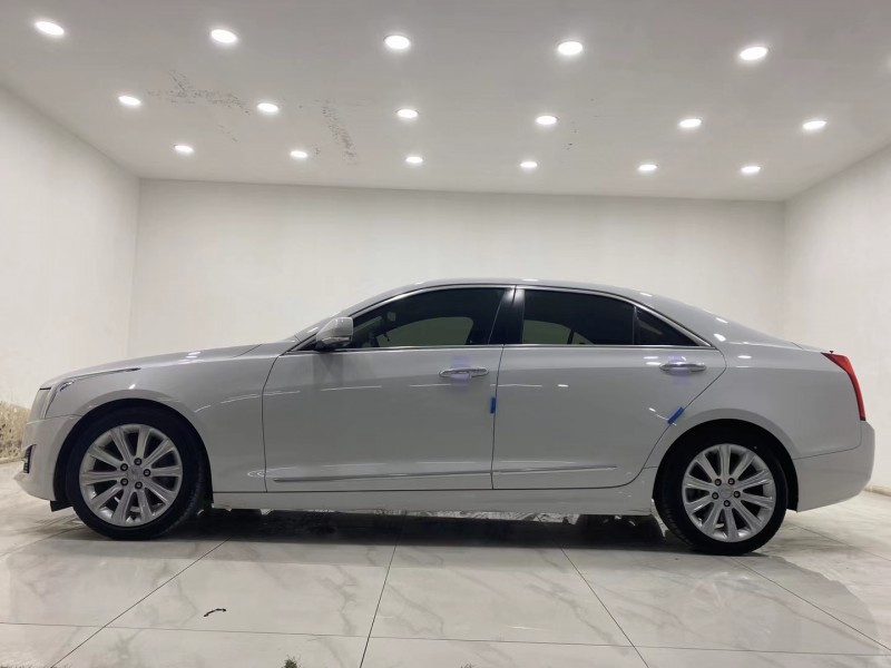 成都18年凯迪拉克ATS8