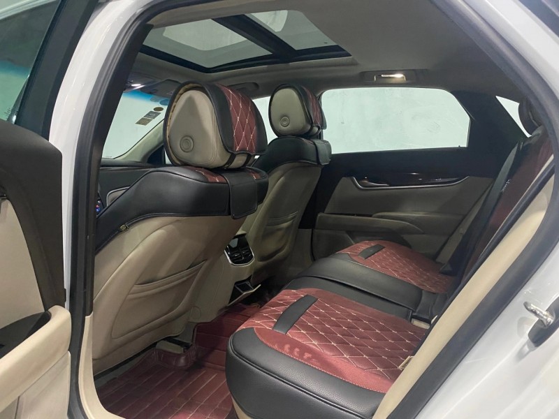 成都16年凯迪拉克XTS6