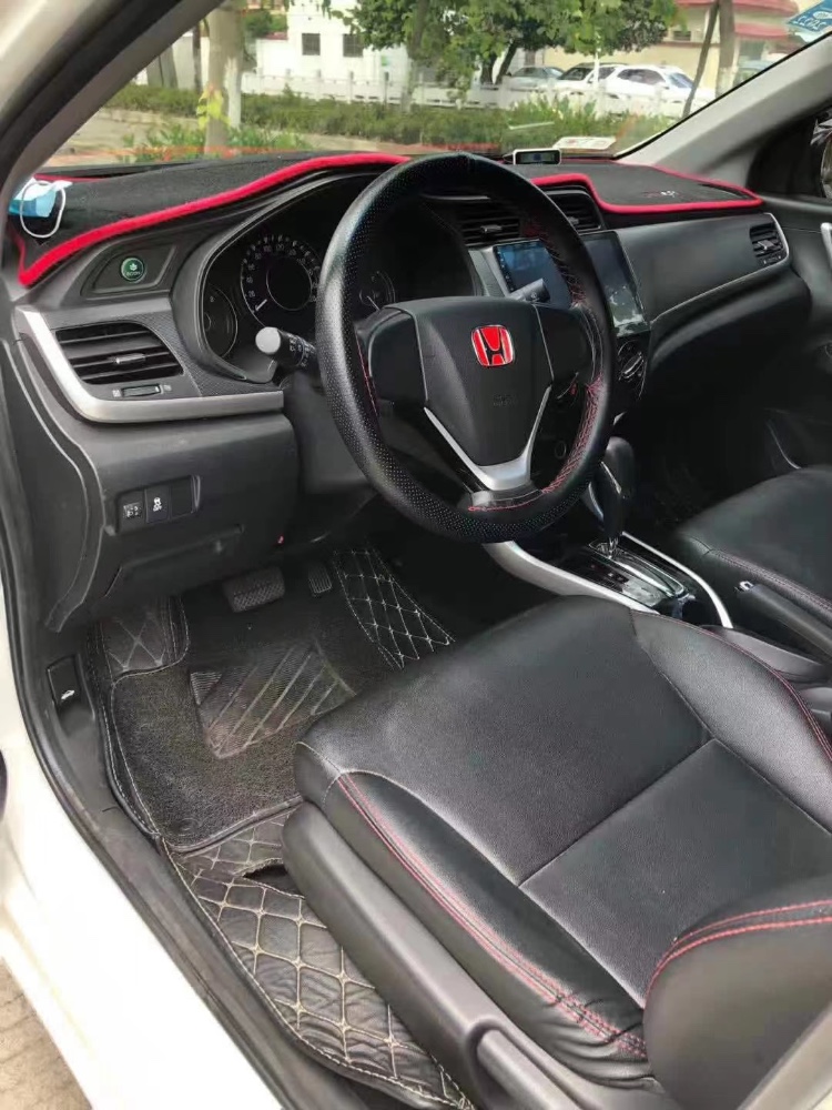 中山18年本田凌派2