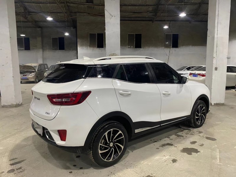 成都19年众泰T3009