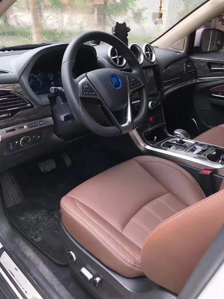 中山18年比亚迪唐4