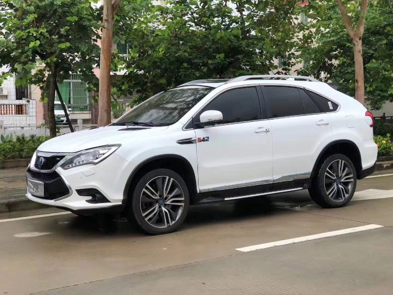 中山18年比亚迪唐2