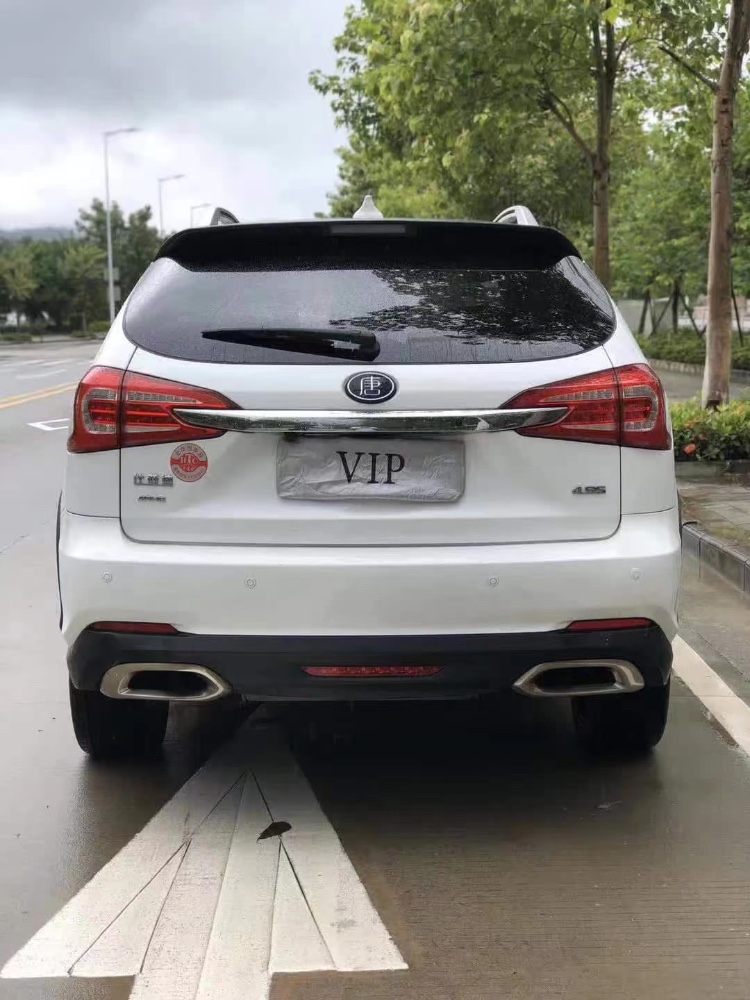 中山18年比亚迪唐3