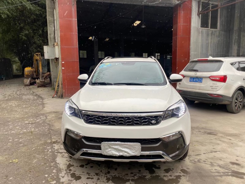 成都17年獵豹汽車CS101