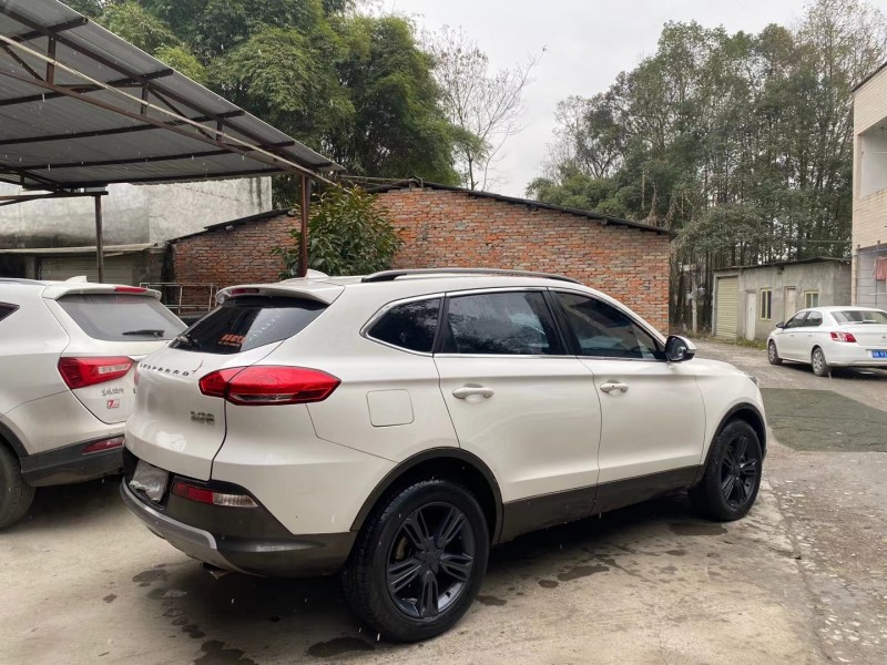 成都17年獵豹汽車CS108