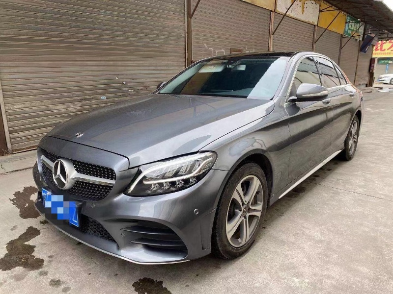 广州19年奔驰C3