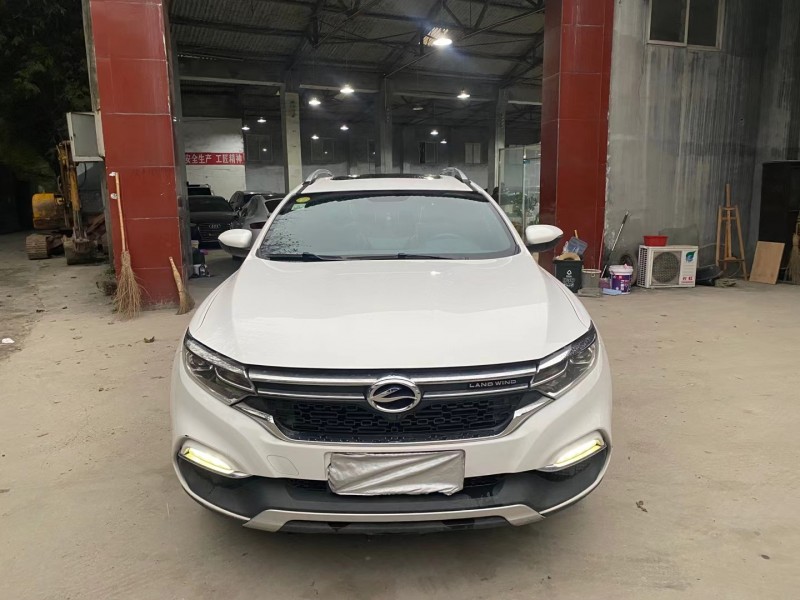 成都18年陆风逍遥4