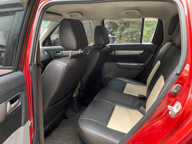 成都14年铃木雨燕6