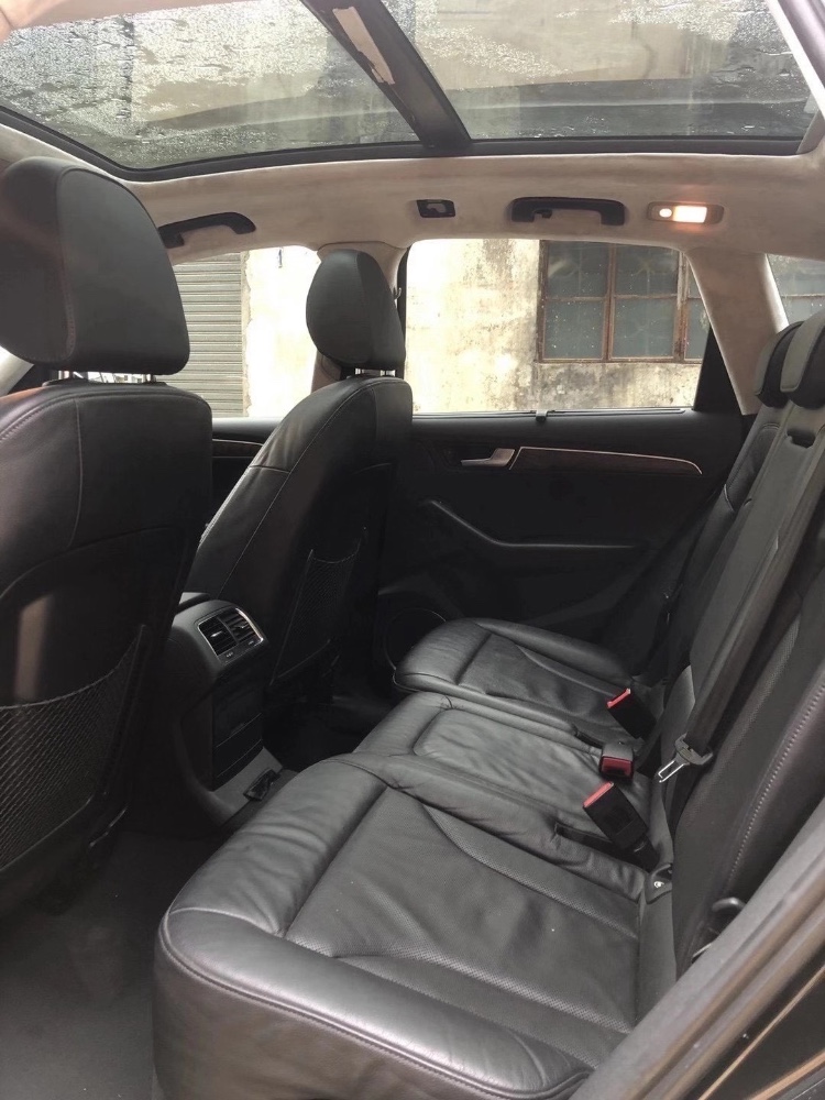 江门11年奥迪Q56