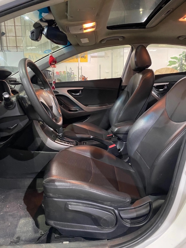 广州16年现代朗动4