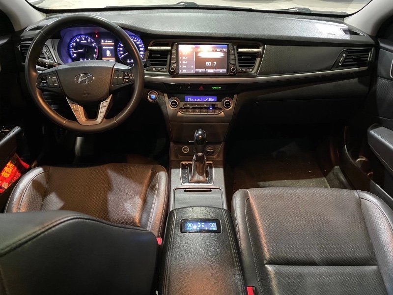 广州18年现代名图5