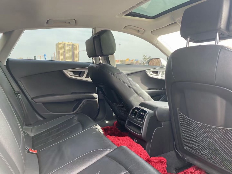 广州18年奥迪A78