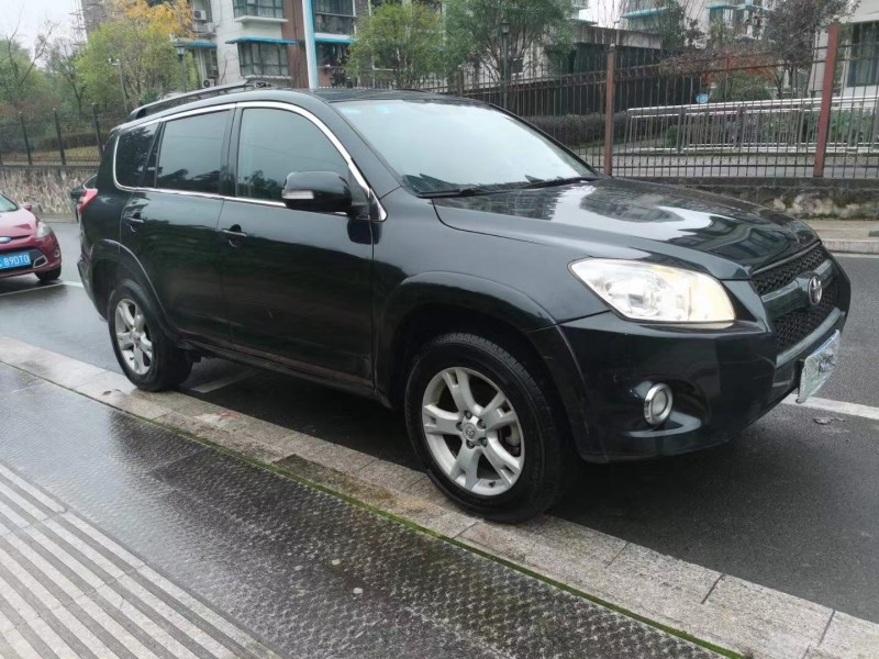 溫州12年豐田RAV43