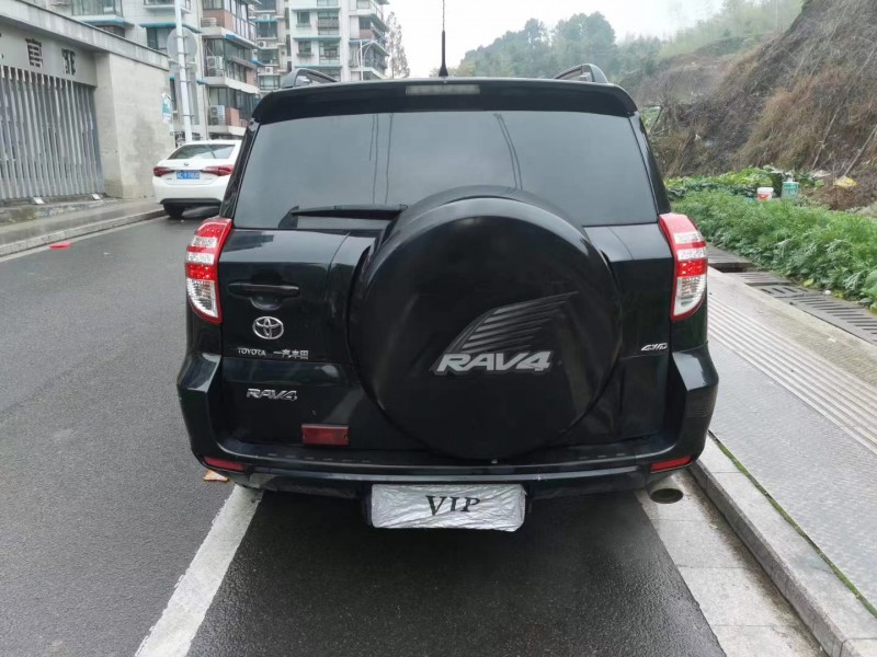 溫州12年豐田RAV48