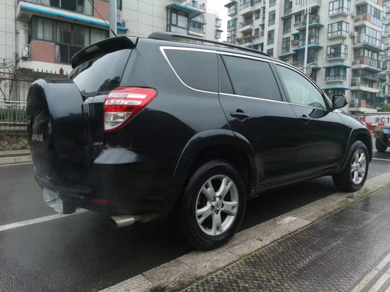 溫州12年豐田RAV49